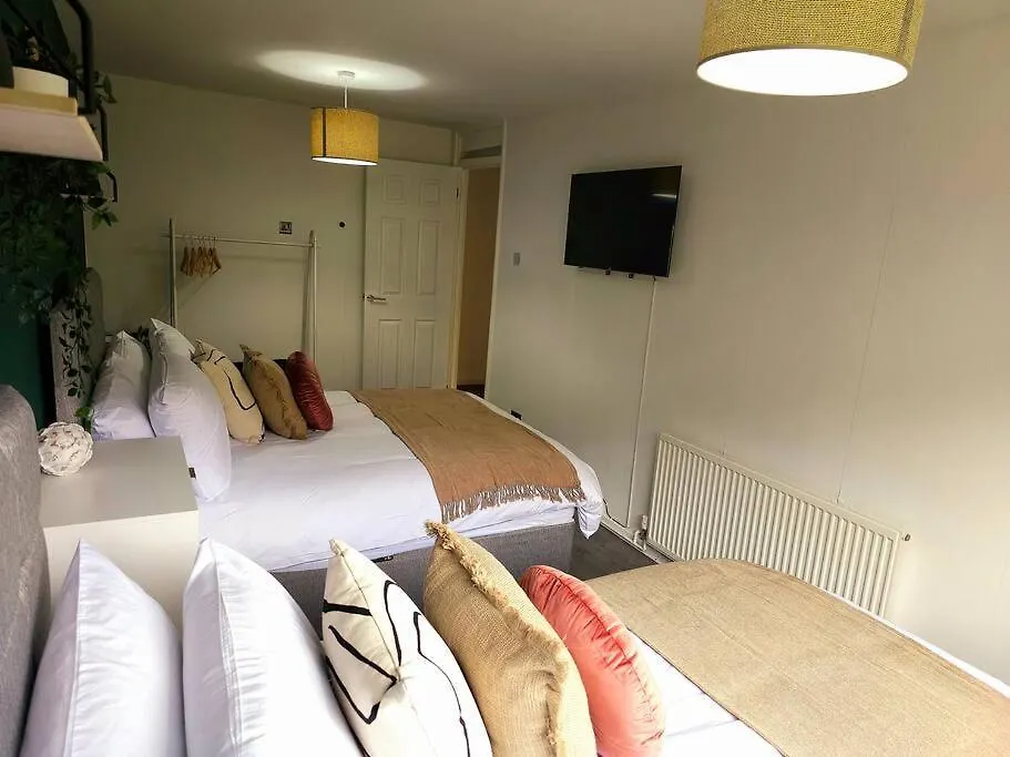 Homebird Property - Buckton House 利兹 0*,  英国